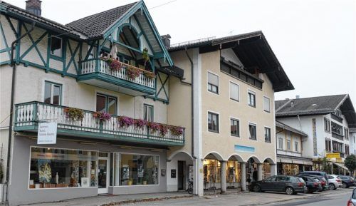 Die Marktgemeinde soll saniert werden. Der Ort zeichnet sich durch „gemischtes Gewerbe“ aus, sagt Matthias Bergelt, Vorsitzender des Gewerbevereins Bad Endorf. Dem müsse Rechnung getragen werden.Fotos Ammelburger