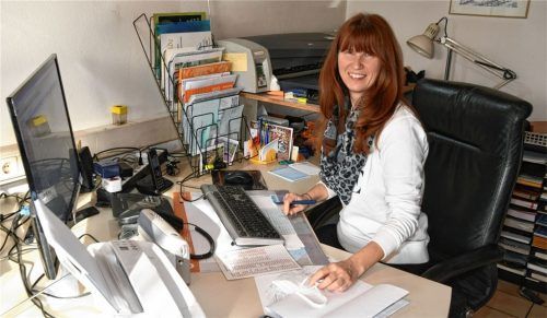 Findet zeitnah keinen Arzt, der ihre Unverträglichkeit gegen Beimischungen in den Corona-Impfstoffen bestätigen kann: die Rosenheimerin Monika Gans. Foto Schlecker