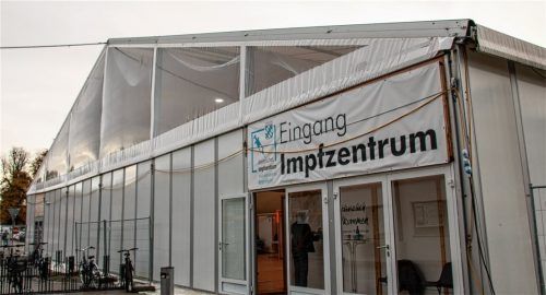 Keine dritte Impfung: Beim Rosenheimer Impfzentrum ist ein Rohrdorfer damit gescheitert, seinen Impfschutz auffrischen zu lassen. Foto Kirschner