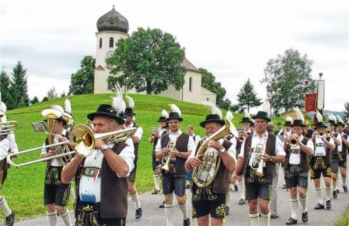Seelische Heimat: Mehr als vier Jahrzehnte spielte Florian Künzner bei den Priener Blasmusikanten. Fotos Hötzelsperger