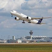 Landtag will Auskunft über Kirchenasyl Vier A 350 kommen nach München