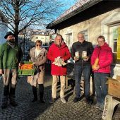 CSU-Fraktion spendet Gemüse und Co. an die Tafel