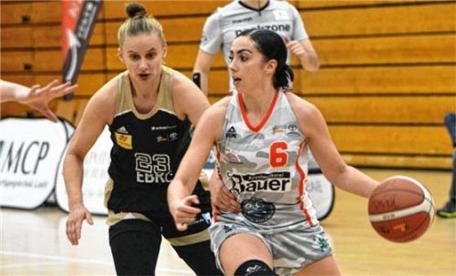 Aufbauspielerin Levke Brodersen (rechts) will mit Wasserburg das Heimspiel am Sonntag gewinnen. Foto Gabi Hörndl