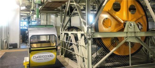 Die Vierer-Gondeln sollen durch Achter-Gondeln ersetzt werden. Die Mitnahme von Mountainbikes wird dadurch erleichtert. Foto Koppetsch