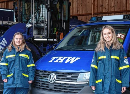 „Ehrenamt braucht Vorbilder.“ Davon sind Leonie Obermaier (links) und Johanna Otto, die sich im Technischen Hilfswerk engagieren, überzeugt. Fotos Thomae