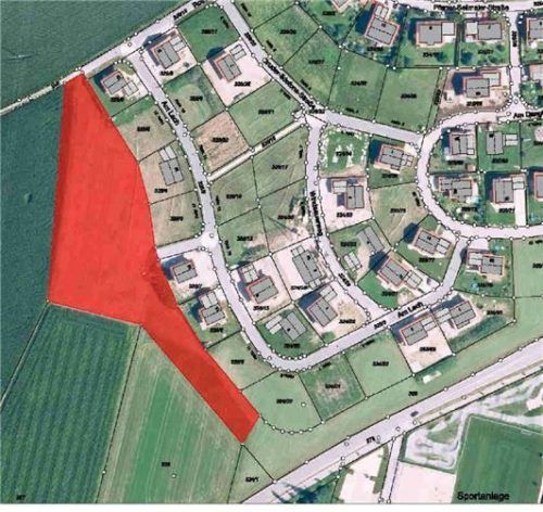 Im rot markierten Bereich soll der Pittenharter Spielplatz angelegt werden.Foto Verwaltungsgemeinschaft Obing
