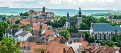 Quedlinburg feiert 2022 den 1100. Stadtgeburtstag. Foto djd/Quedlinburg-Tourismus-Marketing/Jürgen Meusel