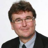 Lehrerstreit: Minister rüffelt Professor