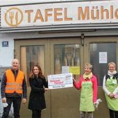 VR Bank spendet für Bedürftige