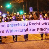 Beschimpfte Clowns und die Pflicht der Politik