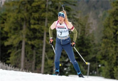 Julia Kink vom WSV Aschau wurde in der Klasse AK 18/19 zweimal Zweite. Foto Ernst Wukits