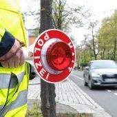 In eigenem Lügennetz verstrickt
