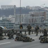 Blutiger Kampf um die Hauptstadt