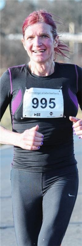 Amanda Reiter vom PTSV Rosenheim siegte in Ismaning bei den Frauen W55. Foto Ludwig Stuffer