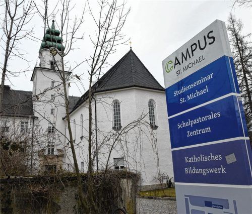 Der berühmteste Absolvent von St. Michael ist der spätere Papst Benedikt XVI., der in Traunstein aufgewachsen ist. Foto Weichold