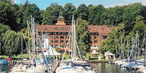 Das Yachthotel Chiemsee diente in der 15. Staffel von „Der Bergdoktor“ als Filmkulisse.Foto Yachthotel