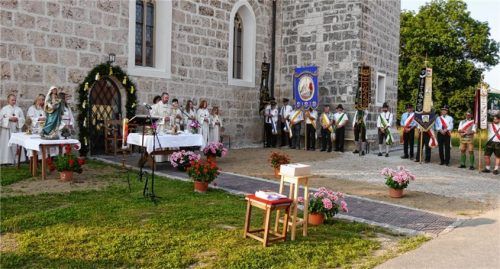 Der Abschluss der Bauarbeiten wurde mit einem Festgottesdienst gefeiert.