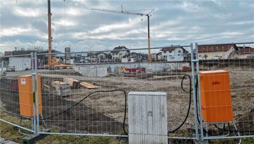 Der Bürgermeisterin ein wichtiges Anliegen: Neues Bauland – wie hier auf dem Areal am alten Sportplatz.