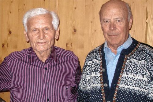 Der verstorbene Rudi Kopp (links) an seinem 90. Geburtstag im Jahr 2016 mit Walter Vogel, Ehrenvorsitzender des WSV Reit im Winkl. Foto Archiv Hauser