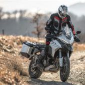 Ducati entwickelt die Multistrada V4 weiter