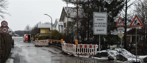 Die Gemeinde Raubling muss die Brücke am Kapellenweg sanieren. Foto Ruprecht