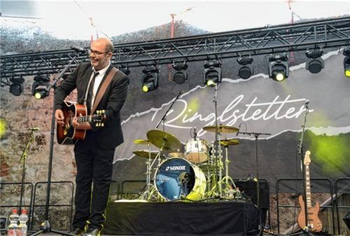 Ein Highlight im Kulturkalender: Das Festival im Zelt, hier Hannes Ringlstetter. Foto Rainer Schratt