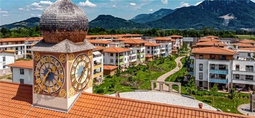 Ein Sechstel aller Brannenburger Einwohner lebt in Sägmühle. Die Anbindung zwischen dem alten Ort und dem neuen Ortsteil soll intensiver werden. Foto re