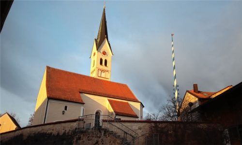 Himmlische Ruhe? Hohenthann liegt nach den Planungen der Bahn nahe an einer der Grobtrassen. Foto Hadersbeck