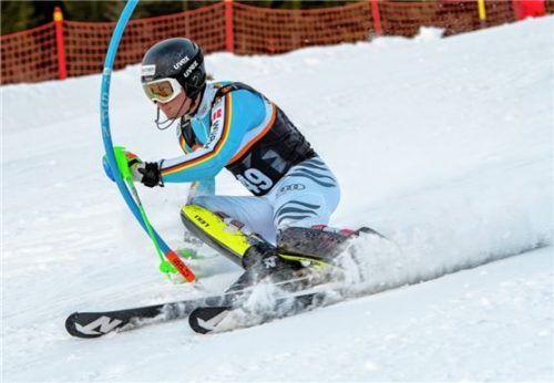 Linus Witte (SC Bad Aibling) startet Anfang März bei den Alpinen Junioren-Weltmeisterschaften in Kanada. Foto Paul-Foto