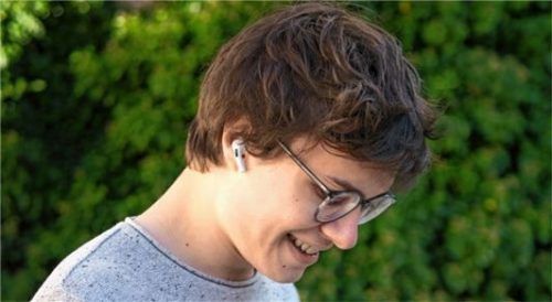 Luis Haitzer hat den Code für die App „Stududu“ entwickelt. Fotos privat