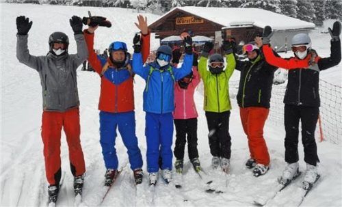 Viel Freude am Skikurs hatten die Schüler verschiedener Altersklassen auf der Winklmoosalm. Foto re