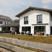 Drei neuen Einfamilienhäusern droht der Abriss
