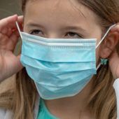 Viele Bundesländer verzichten auf Hotspot-Regelung  Lehrerverbände: Präsenzunterricht erneut gefährdet