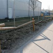 Zaun erneut beschädigt