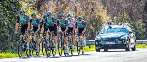 Beim Trainingslager am Gardasee absolvierte das Team Auto Eder 1000 Kilometer.