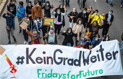 Die Bewegung „Fridays for future“ setzt sich für den Klimaschutz ein. In Rosenheim findet am heutigen Freitag eine Kundgebung samt Demozug statt. Foto dpa