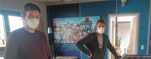 Die hauptamtlichen Sozialpädagogen Max Mank (links) und Christian Spatzier vom Jugendtreff Kolbermoor. Foto Bettinger