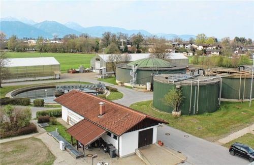 Größter Posten im Vermögenshaushalt 2022 ist ein Betrag in Höhe von knapp 2,1 Millionen Euro für den Beginn des Baues der Abwasserkanal-Verbundleitung mit Pumpanlage nach Rosenheim. Foto Steffenhagen