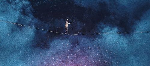 Über einen aktiven Vulkan lief der Rosenheimer im Jahr 2020 gemeinsam mit dem Brasilianer Zugno Bridi. Foto privat