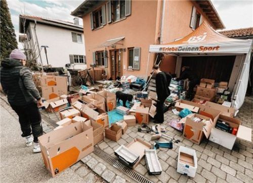 Welle der Hilfsbereitschaft: Innerhalb kürzester Zeit sind zahlreiche Spenden zusammengekommen. Fotos privat