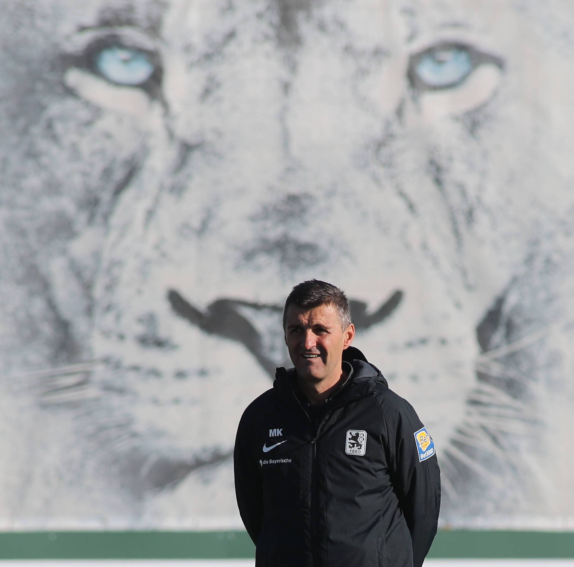 World Of Football Kapuzenpulli 'Einmal Löwe, Immer Löwe' - Hoodie Für Echte Fußball-Fans In Schatten Schwarz