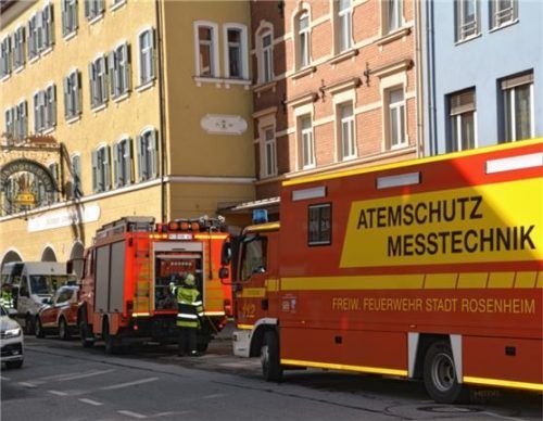 Aufgrund des Gasaustritts an der Kaiserstraße wurden Feuerwehr und Rettungsdienst alarmiert. Foto Helfmeyer