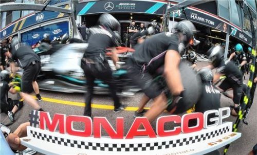 Die namhaftesten Fahrer aus aller Welt starten in Monaco.