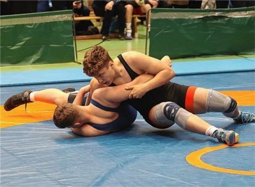 Er beherrschte seine Gewichtsklasse: Valentino Prelic (oben) vom TVT wurde bayerischer Meister.Foto Andreas Wittenzellner