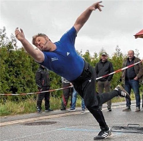 Peter Rottmoser vom SV Schechen unterlag Ulreich und holte sich die Silbermedaille.Fotos Kamhuber