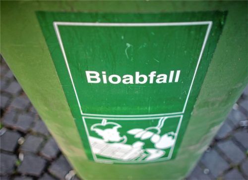 Seit fast zehn Jahren wird in Rosenheim über die Einführung einer Biotonne diskutiert. Jetzt scheint eine endgültige Entscheidung gefallen zu sein. Foto dpa