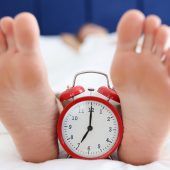 Studie: Sieben Stunden Schlaf halten uns fit