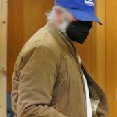 Waffenfund bei Zwangsräumung Piloten mit Laserstrahl geblendet Sabotage im Maisfeld