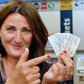 Münchner freuen sich über die ersten 9-Euro-Tickets