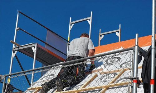 Dämmmaterialien aus nachhaltigen Rohstoffen verbessern die Energieeffizienz des Zuhauses auf nachhaltige Weise. Foto djd/Paul Bauder